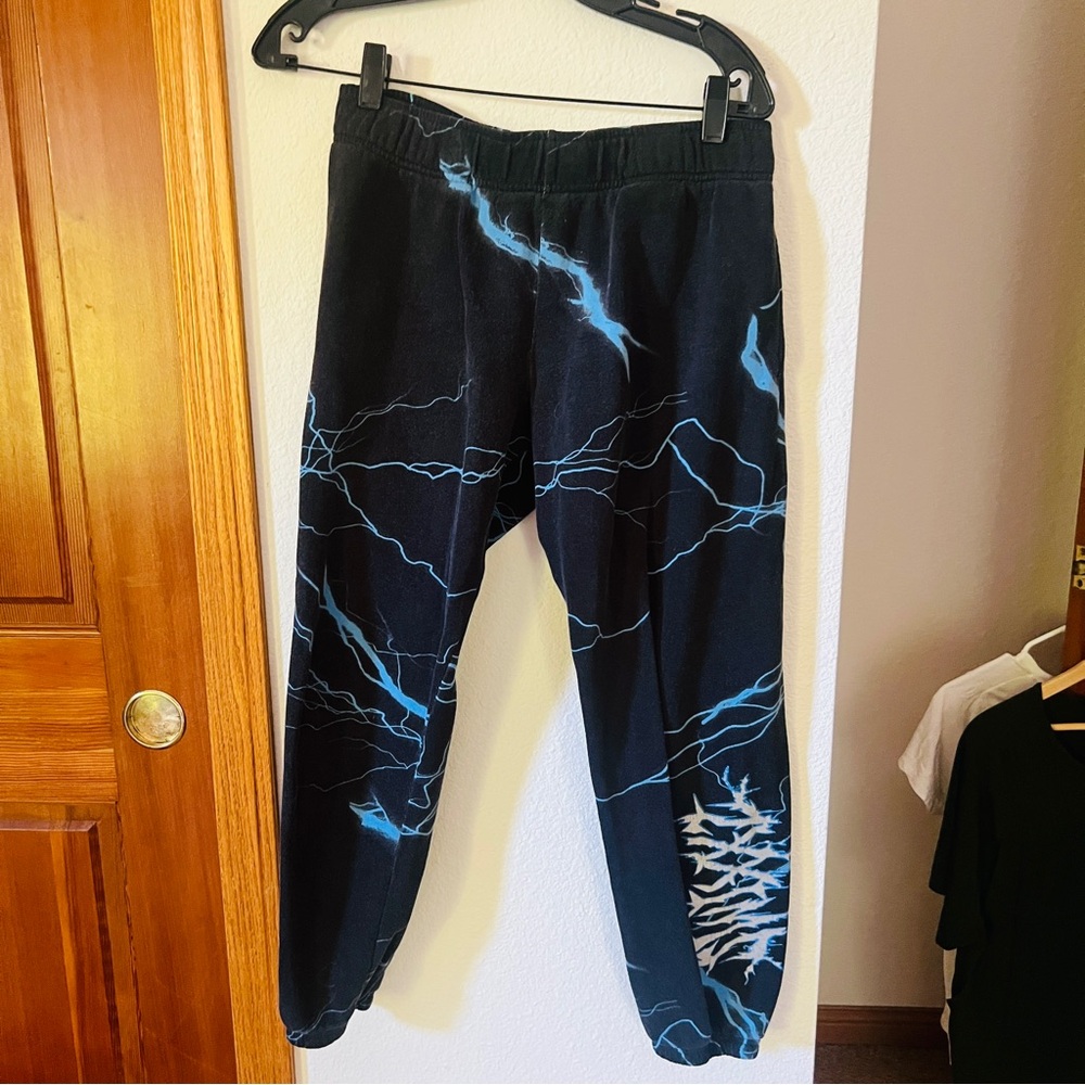 Swixxz Blue Lightning Reflective Sweatpants Women’s M Black Joggers Goth Y2K